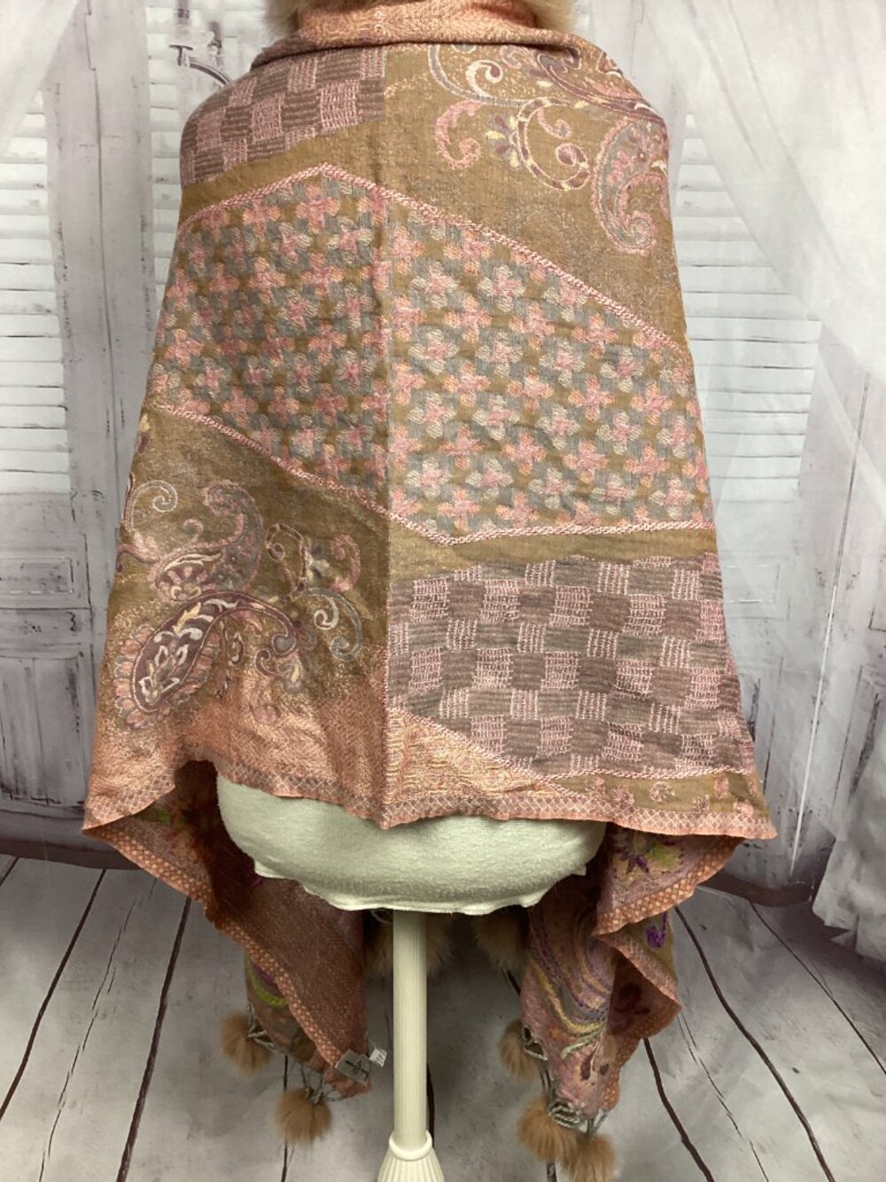 Embroidered Paisley Shawl Wrap with Fox Fur Trim and Tassels - Picture 10 of 13